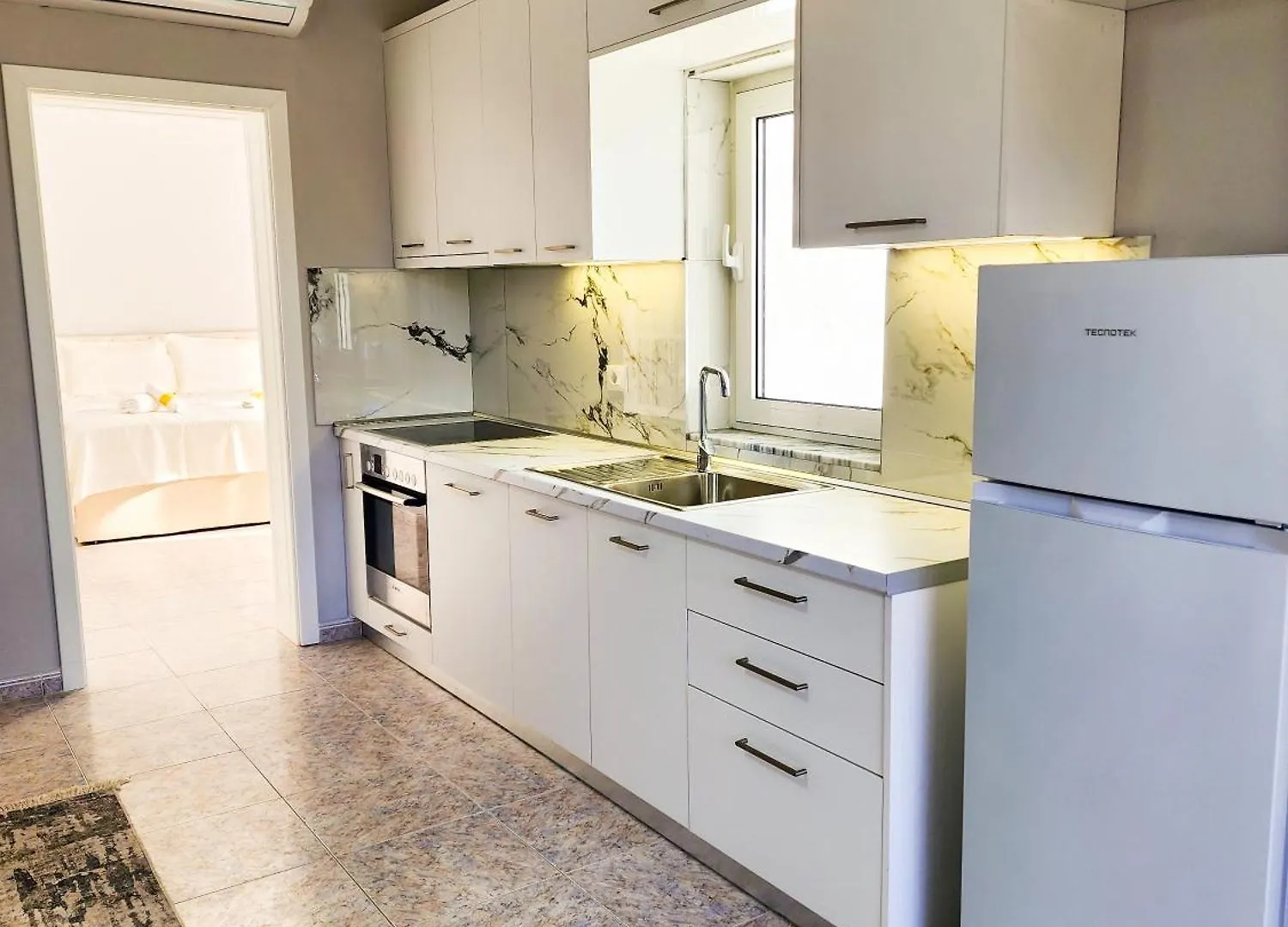 Apartment Sweet 2 Тирана