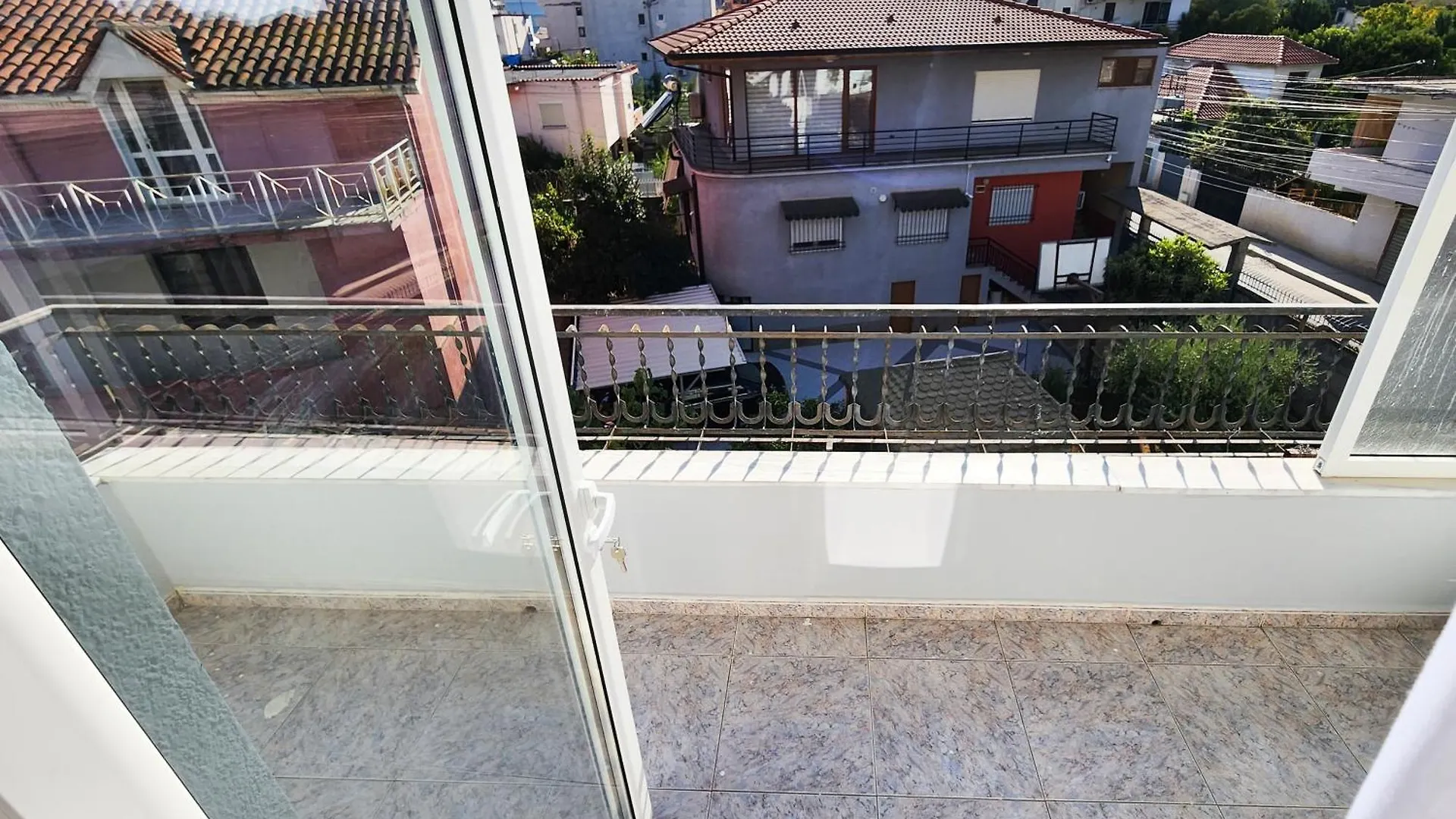 Apartment Sweet 2 Тирана Албания